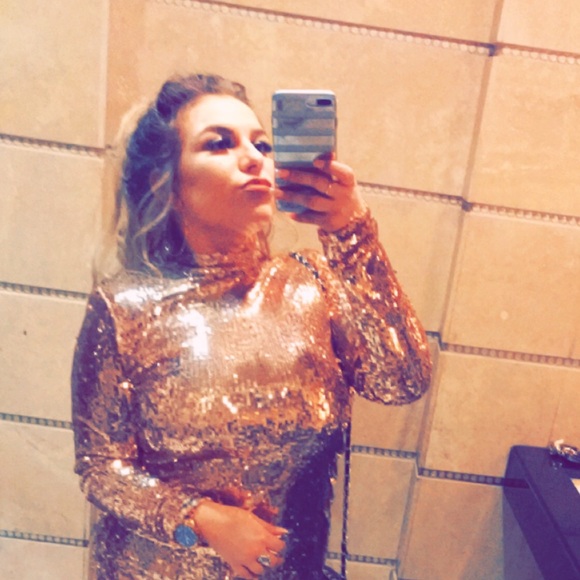 Meet your Posher, Amber - Picture 1 of 1